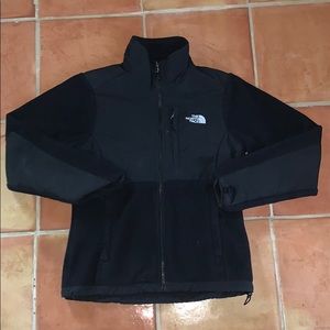 Small women’s black north face fleece full zip